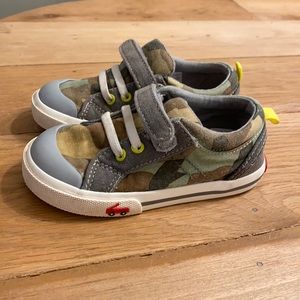 See Kai Run Toddler Shoes Camo Size 8